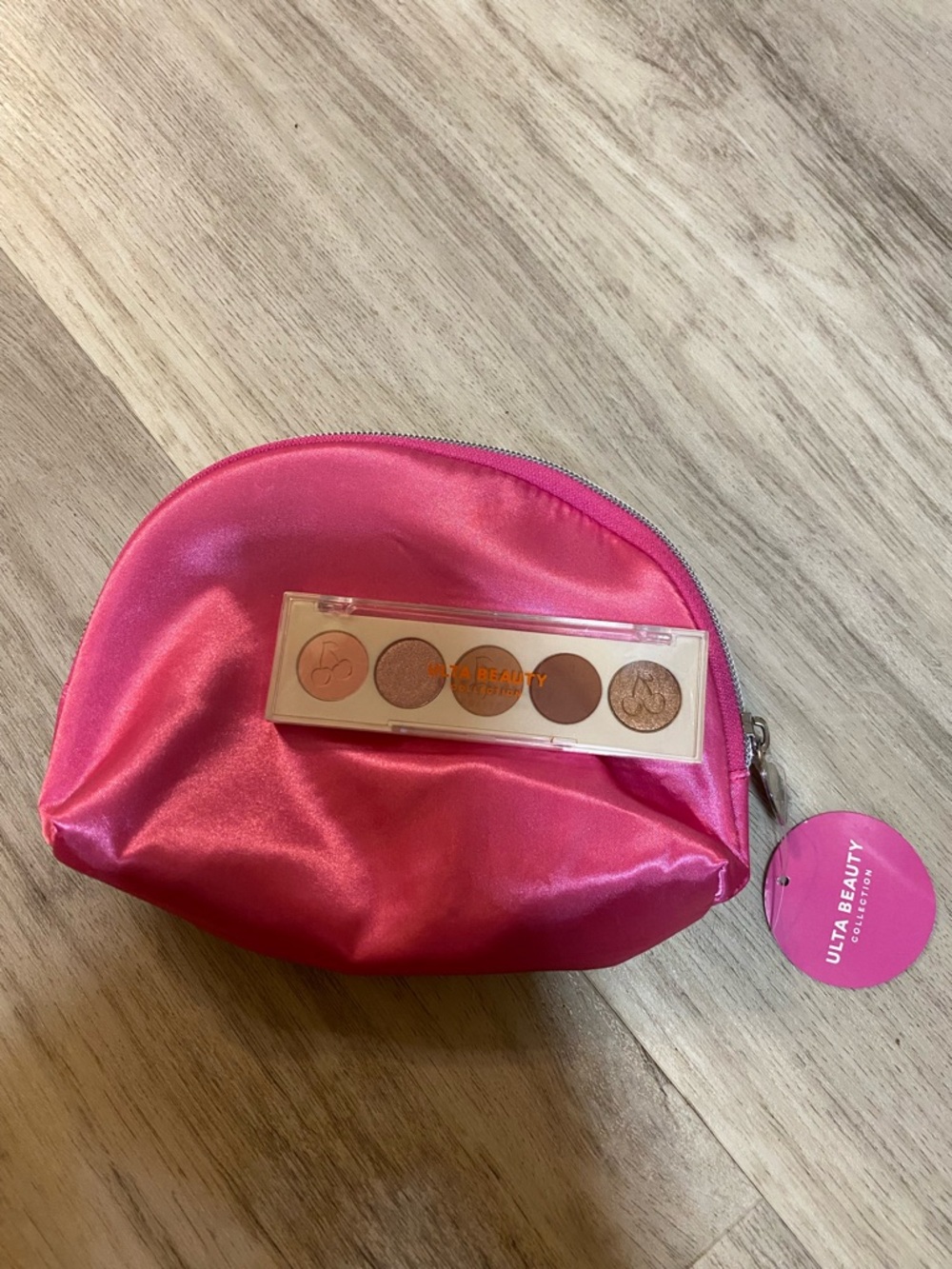 Ulta beauty makeup case and eyeshadow palette & brush - new